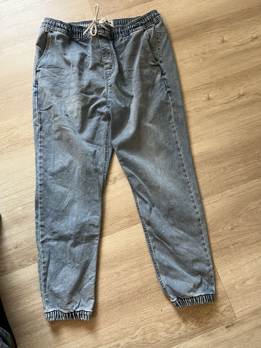 Pull&Bear Jeans: 2 Jeans Jogging stile -  Pull&Bear gr. L – Usato da Triesen venduto da bubita 2