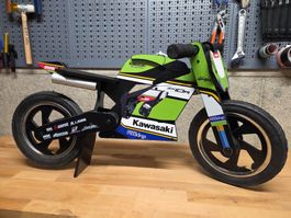 Laufrad KAWASAKI WSBK 2024 Kiddimoto aus Holz