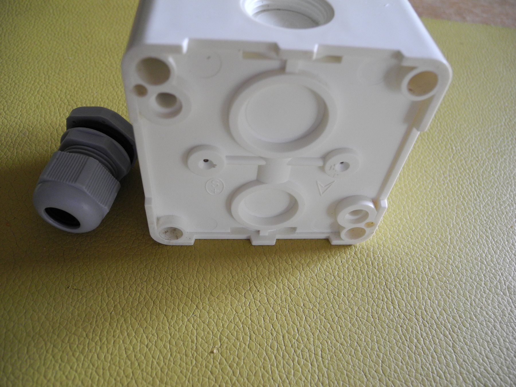 Stecker: Nass Steckdose – Neu (gemäss Beschreibung) aus Worb von kebe01 4