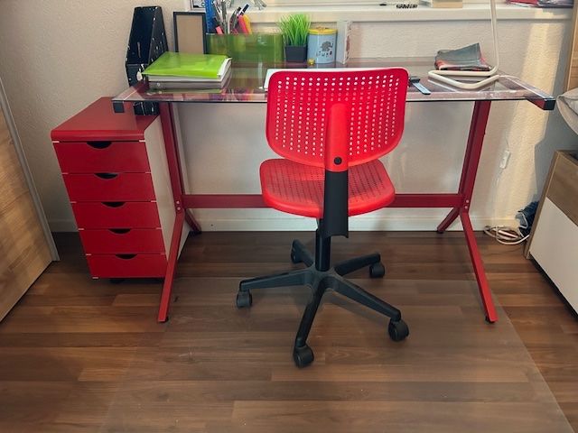 Scrivanie: Bureau Ikea + chaise – Usato da Moutier venduto da Poupy04 2