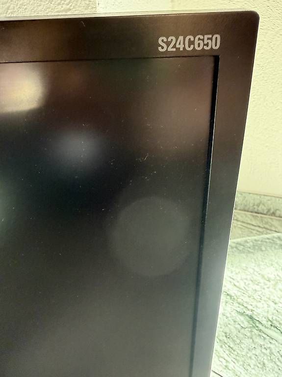 Monitore: 2 Samsung Computer Bildschirm 24 in – Gebraucht aus Unterägeri von dei_fw5y 2