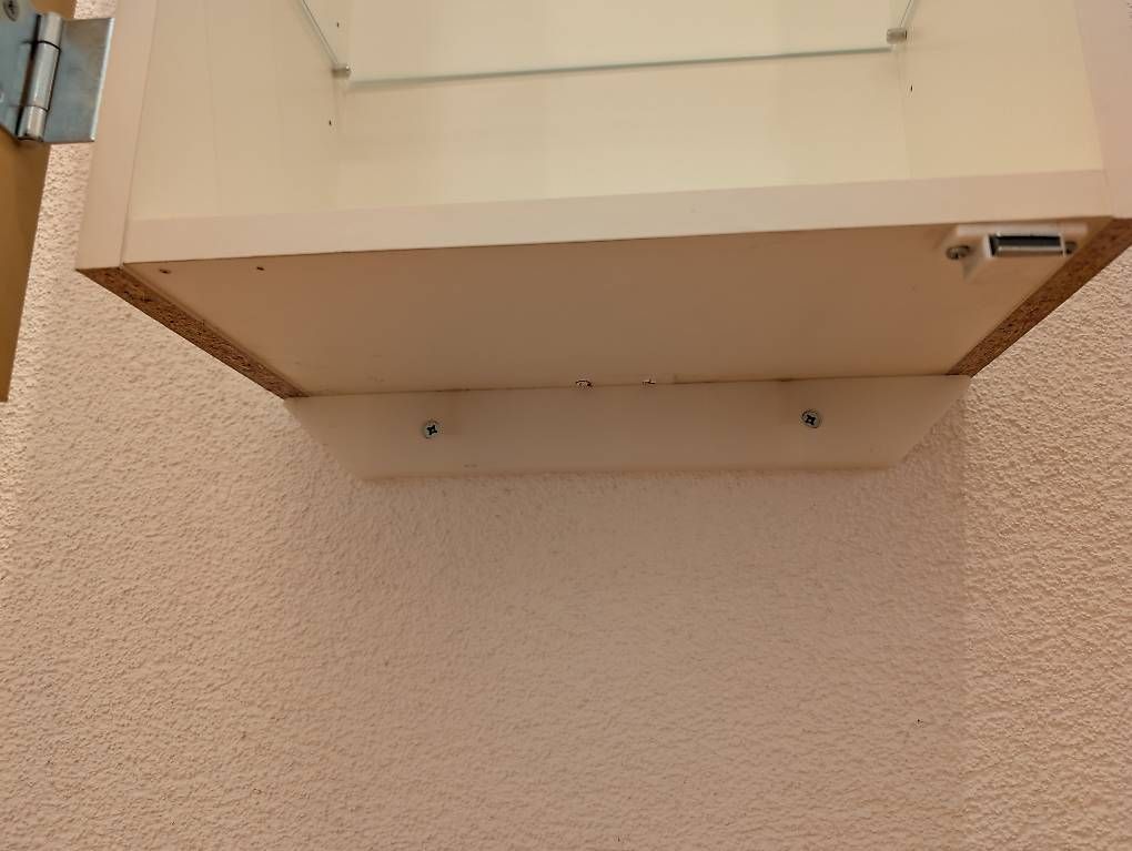 Vetrine: 2× IKEA BERTBY Sammlervitrine  Glasvitrine – Usato da Wiesendangen venduto da martigni 4