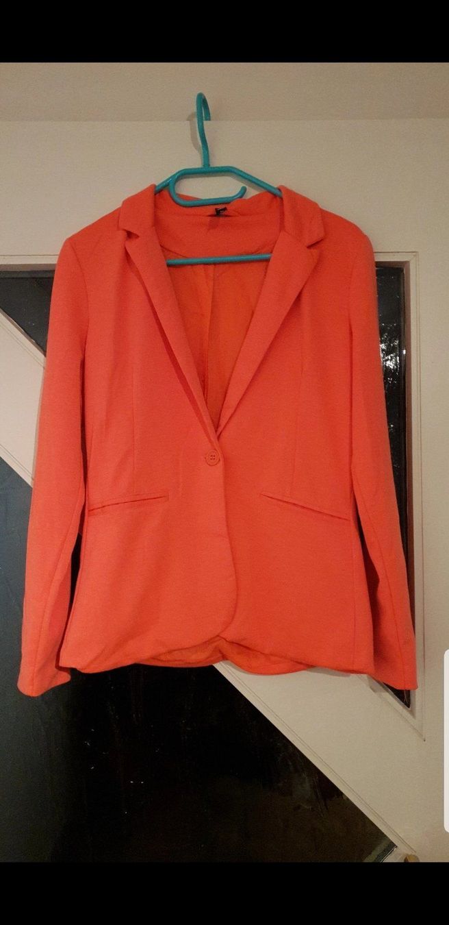 Vestes: Blazer M – Neuf (Voir description) à Bubendorf par ang_b829