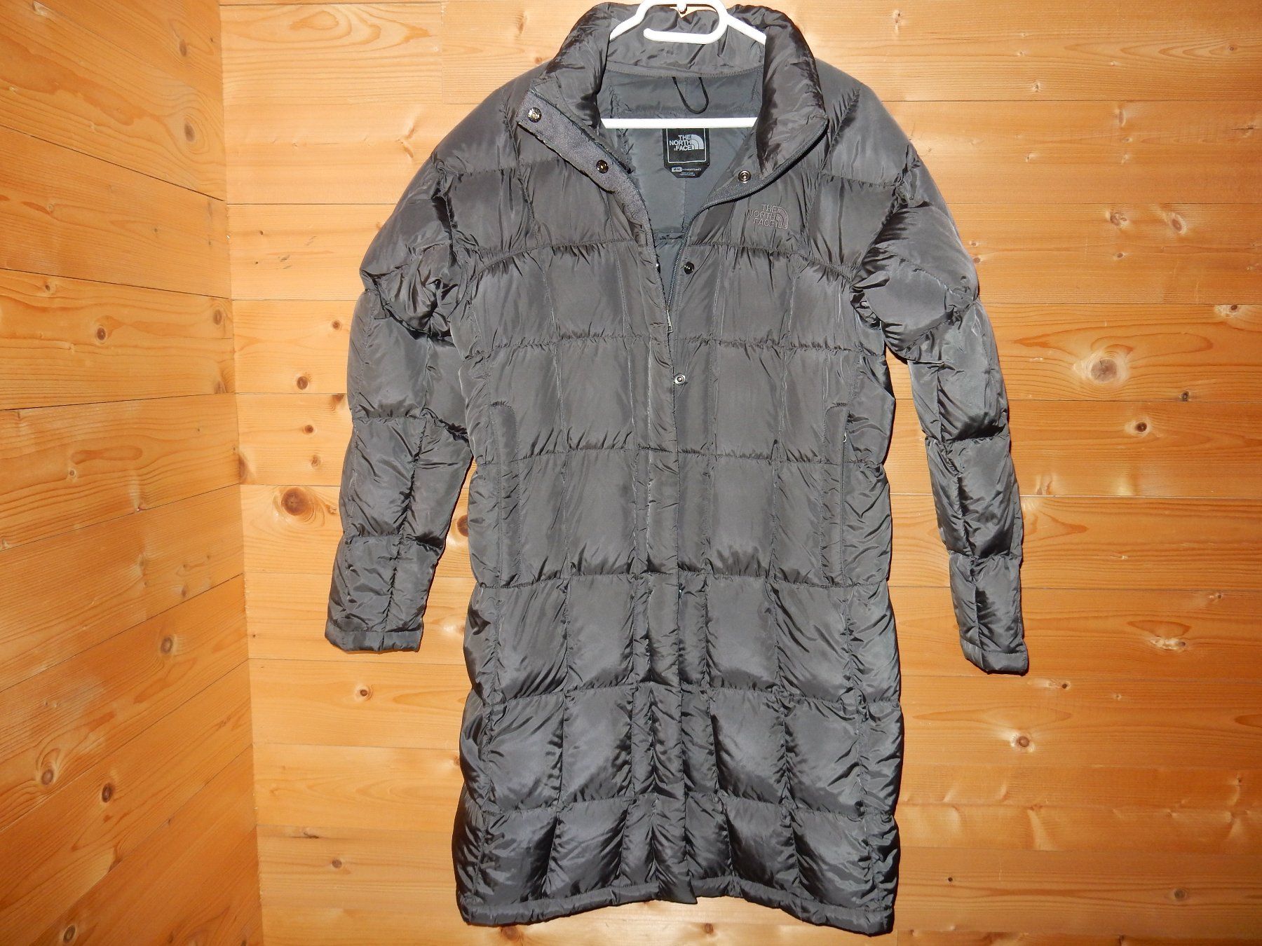 North Face Cappotti: Daunenmantel THE NORTH FACE, Gr. M – Usato da St.Gallen venduto da regenbogen5