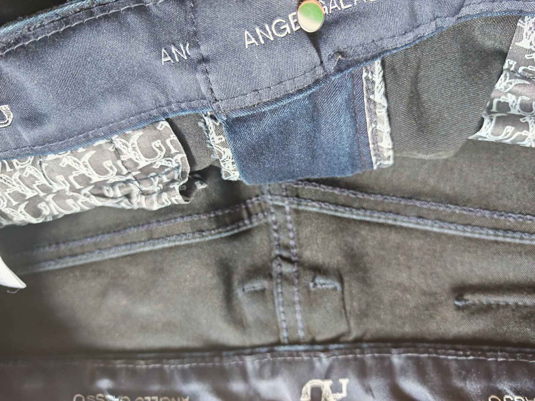 Pantaloni: ANGELO GALASSO Luxus Herren Jeans Dunkelblau Python M/ 34 – Usato da Pfäffikon SZ venduto da mat_qgm9 2