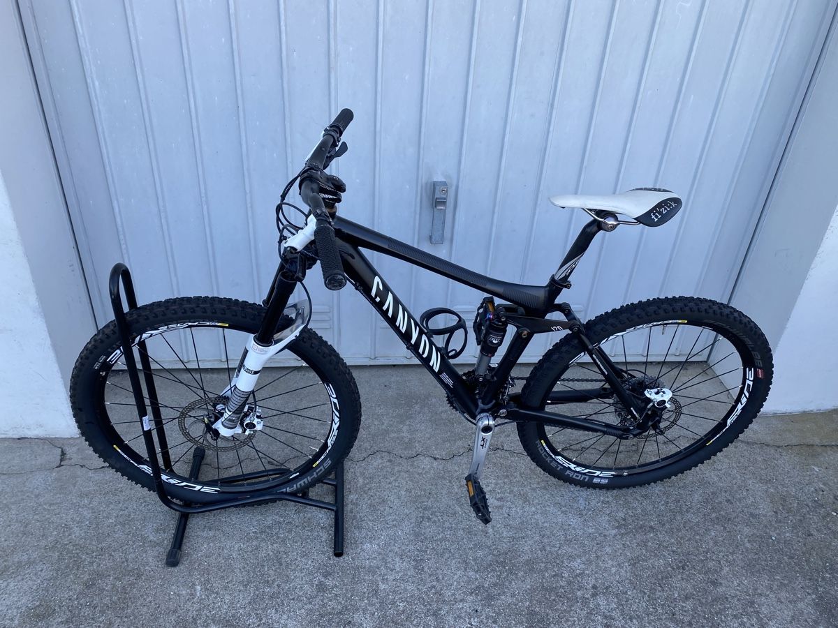 Vélos: Canyon Nerve XC fully – D'occasion à Graben par pod_5qfd 1