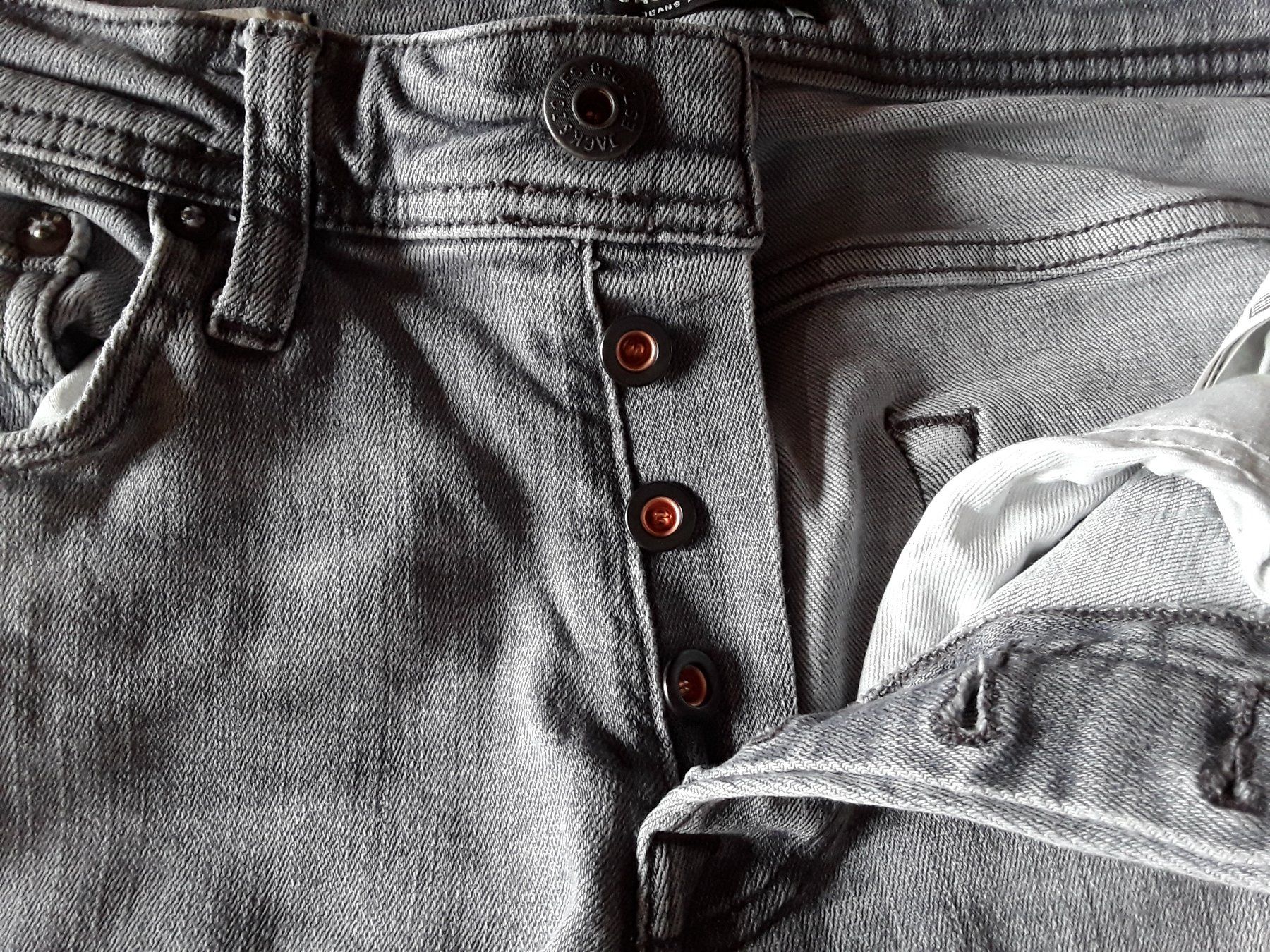 Jack & Jones Pantaloni: Jeans Jack & Jones Gr. 28/32 – Usato da Wattwil venduto da tannenmeise73 1