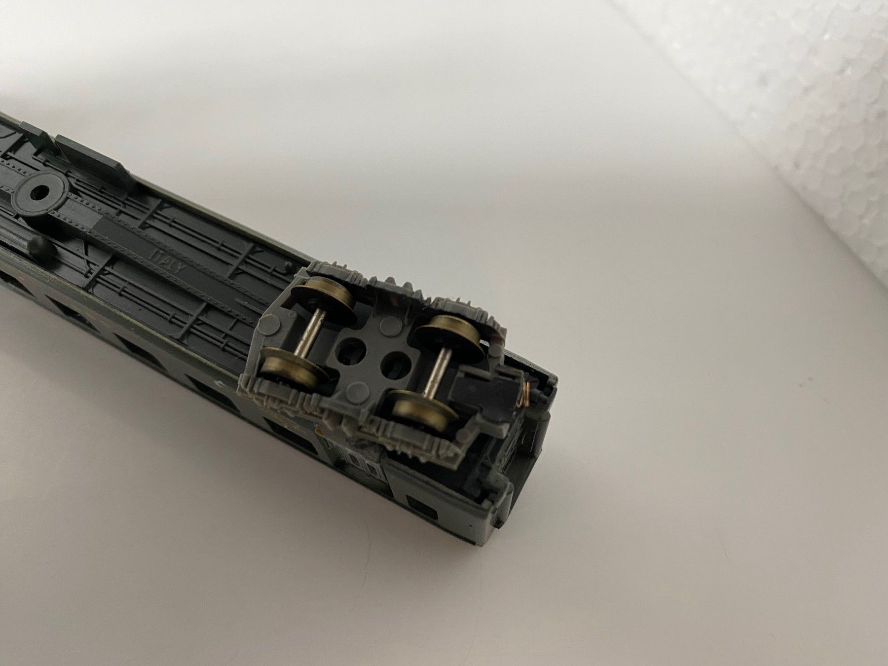 Lima Modellini di ferrovie: SBB Waggon Spur N Lima defekt, Kratzer 22 – Difettoso da Kerzers venduto da tisyayasuBE 6