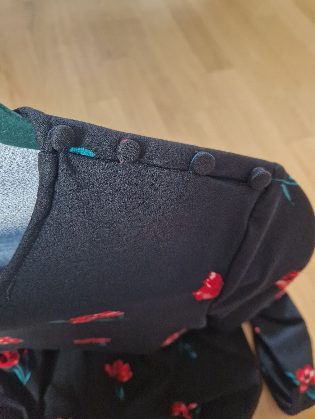 Mango Kleider: Mango Kleid mit Blumenmuster, Gr. M, neuwertig! – Gebraucht aus Winterthur von kri_2786 3