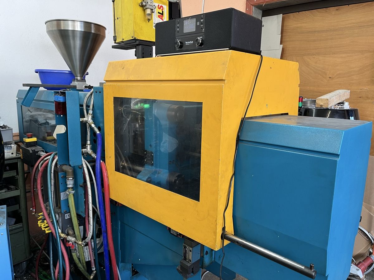 Tutte le macchine: Spritzgiessautomat BOY 30A – Usato da Büren an der Aare venduto da LaNoLu 3