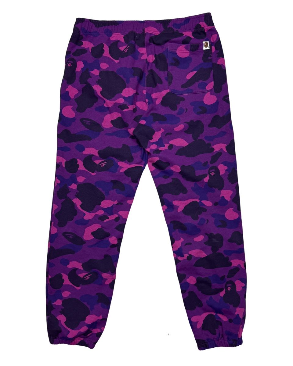 Bape Pantaloni: Trackpant Bape purple camo - L – Usato da Lausanne venduto da Unehistoiredesapes 5