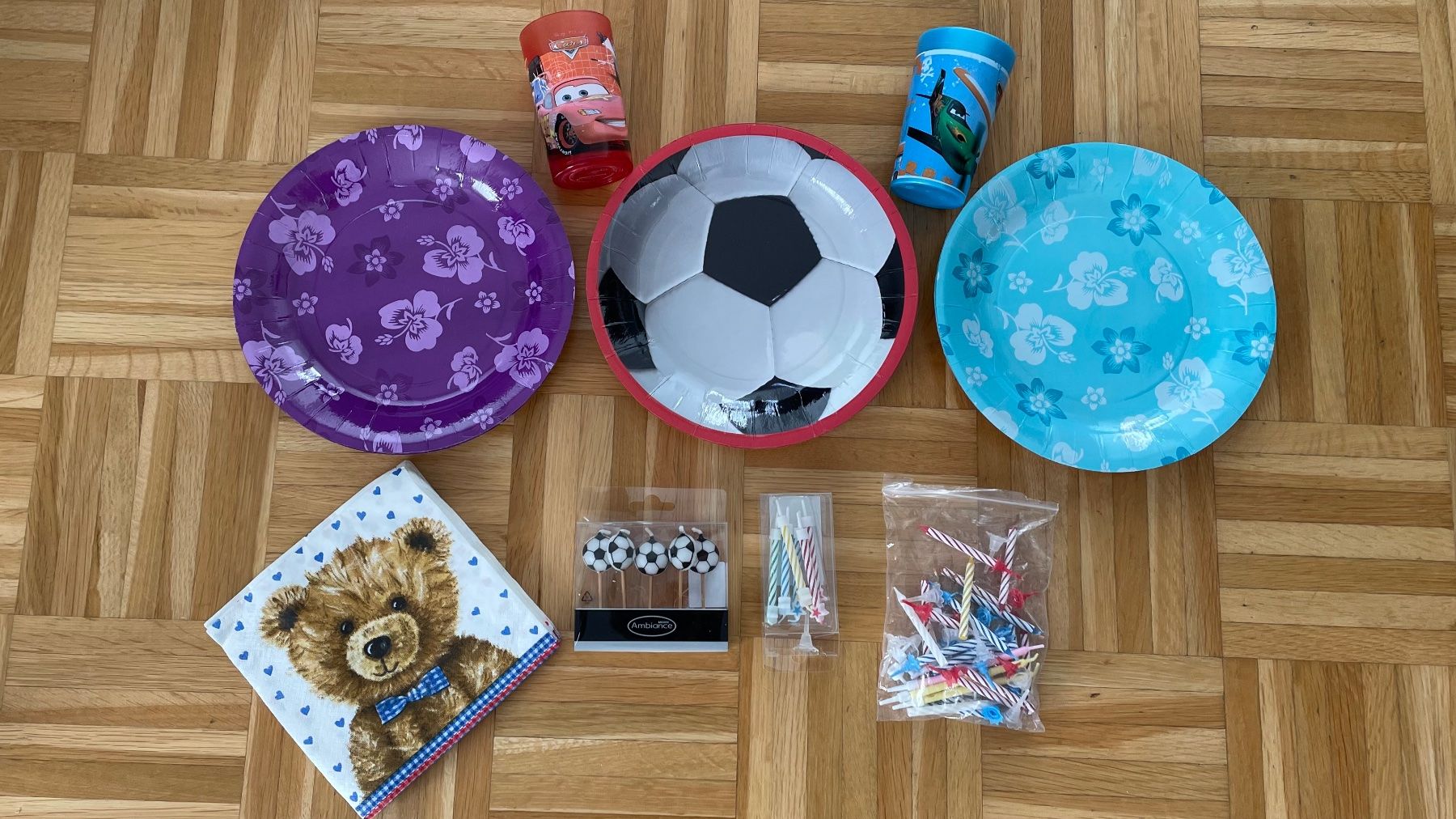 Tutte le decorazioni: Kindergeburtstag Set – Nuovo (secondo la descrizione) da Rüfenacht BE venduto da lavok 2