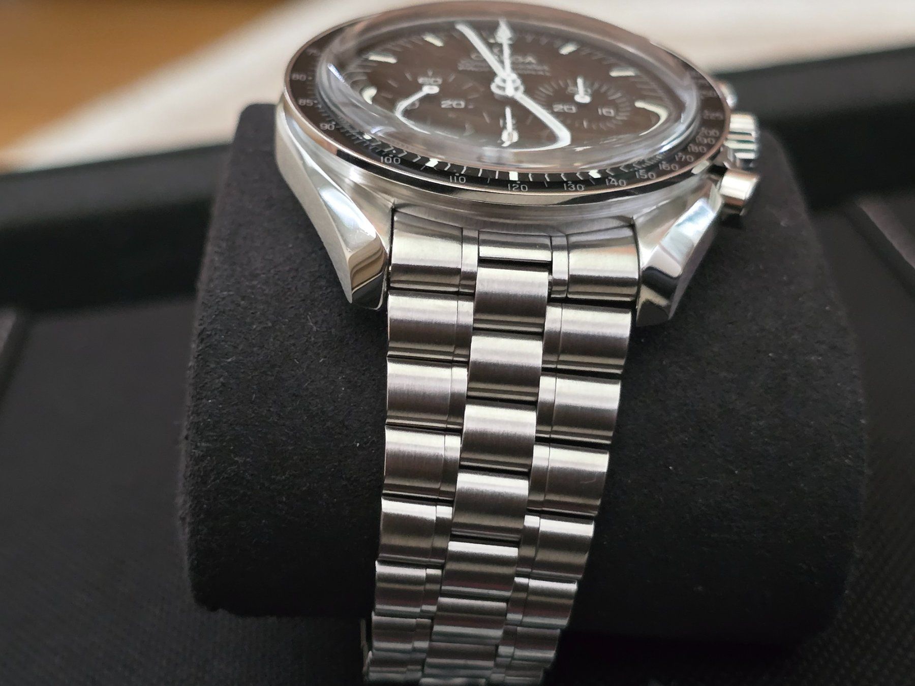 Omega Orologi: OMEGA Speedmaster Professional Moonwatch – Usato da Basel venduto da Esmen 5