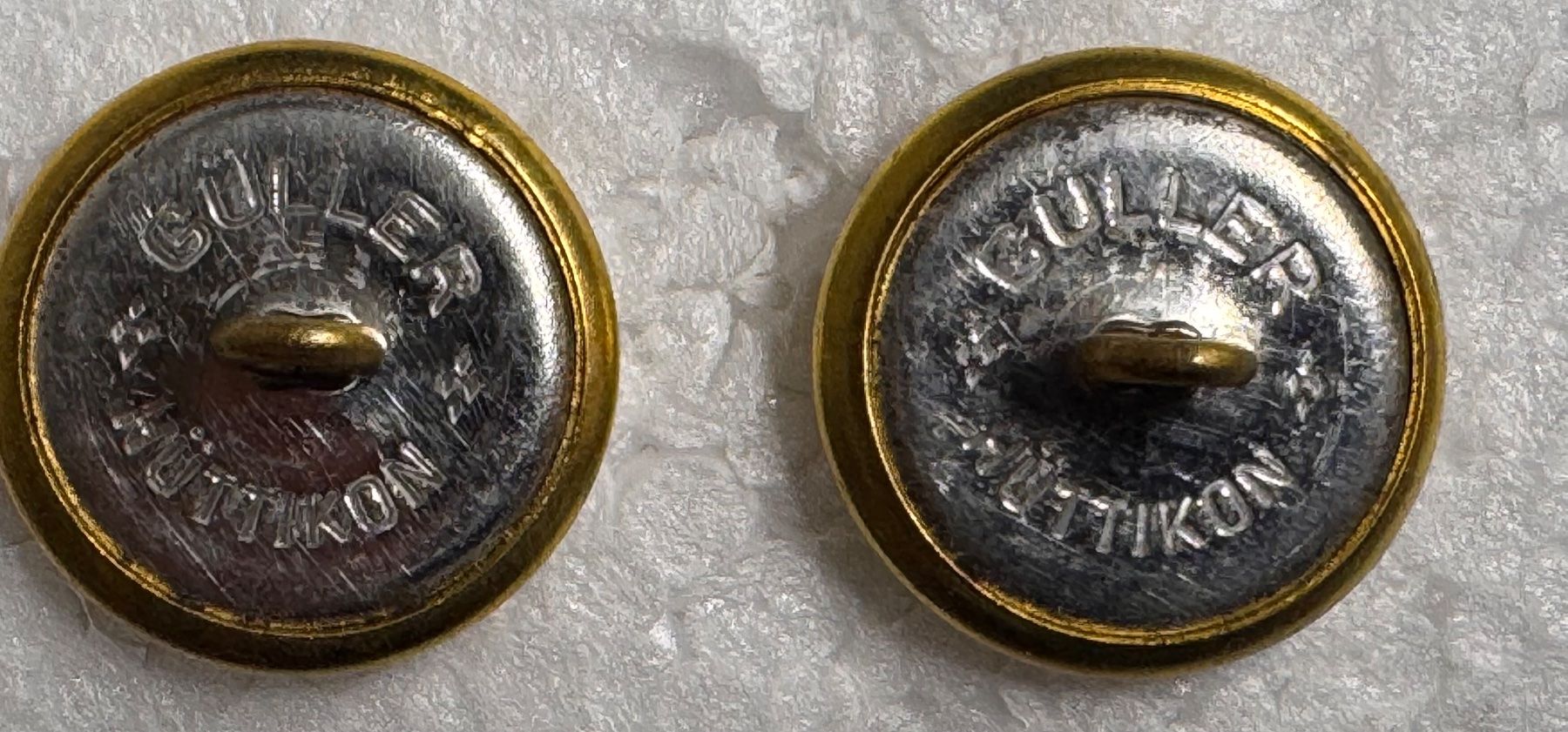 Knöpfe: Originale Schweizer Militärknöpfe – Gebraucht aus Andwil SG von Ariisa1234 2