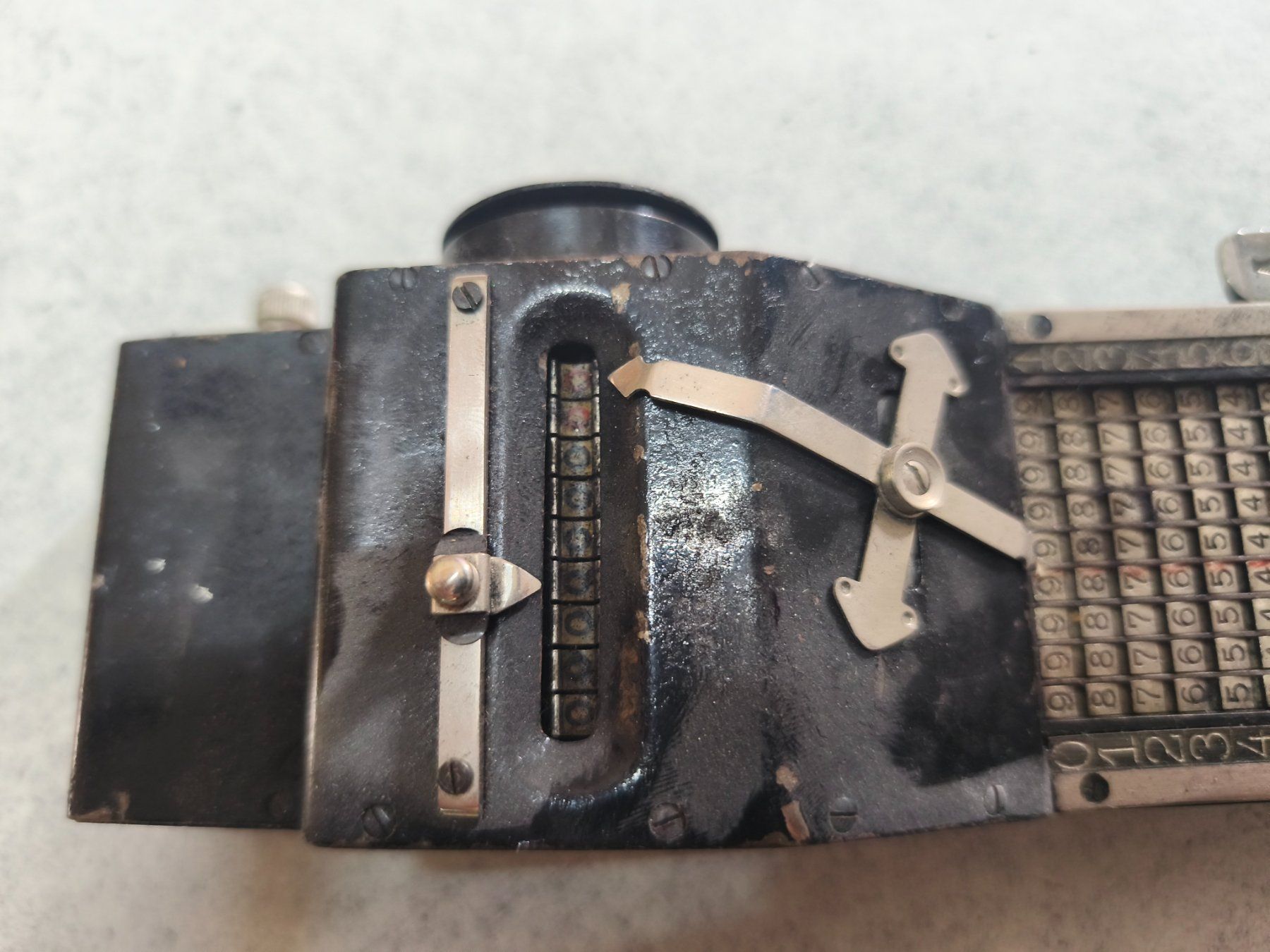 Taschenrechner: Rechenschieber mit Lederetui guter Zustand, 93 – Gebraucht aus Wiedlisbach von ste_t8qh 9