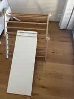 Kletterdreieck mit Rutsche und Tafel gut erhalten
