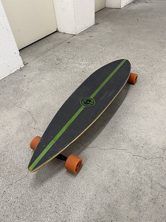 Skateboards: Longboard Long Island – Usato da Chur venduto da mft.