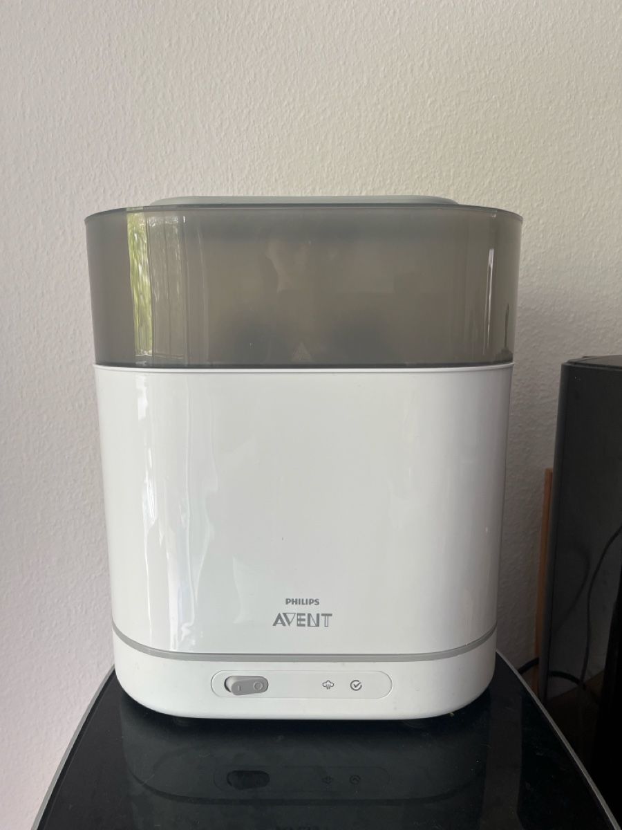 Avent Pasti del neonato: Sterilisator baby gratis – Usato da Zürich venduto da gio_xkf6