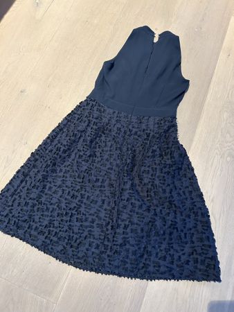 Esprit Kleid NEU blau Gr. 38 Ärmellos