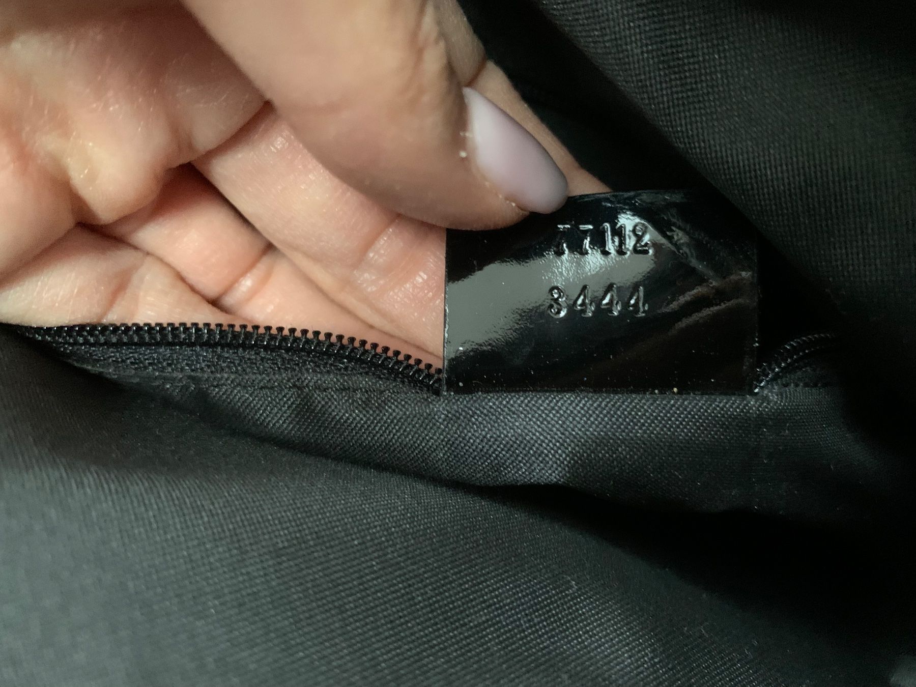 Gucci Borse da donna: Borsa Gucci nera tela e vernice – Usato da Gorduno venduto da nic_8jd2 9