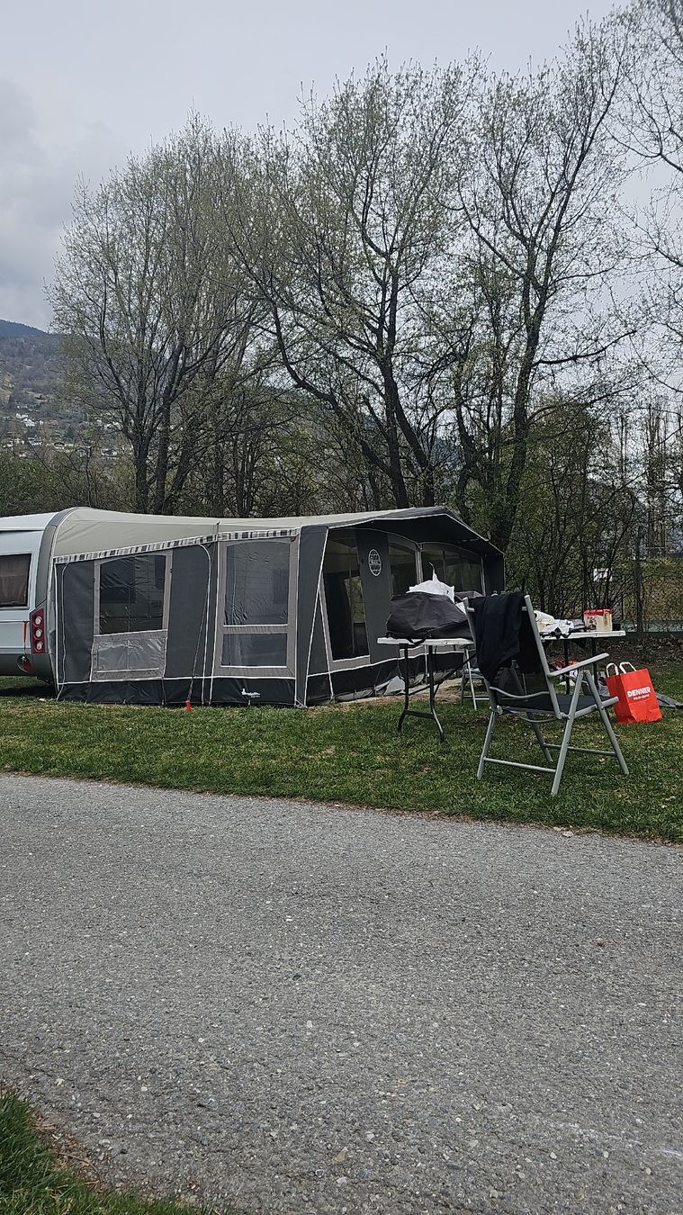 Tabbert Véhicules de camping: Wohnwagen Tabbert Puccini inkl. Vorzelt & Inventar – D'occasion à Visp par Itzschtev 3