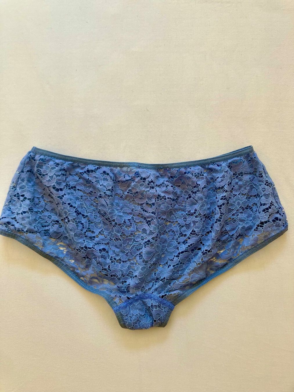 Hanro Négligés & Pyjamas: Hanro Spitzenpyjama-Set, Blau, S – D'occasion à Zürich par mou_j96c 3