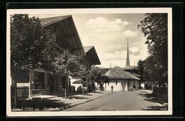 Gstaad, Dorfstrasse mit Blick zur Kirche