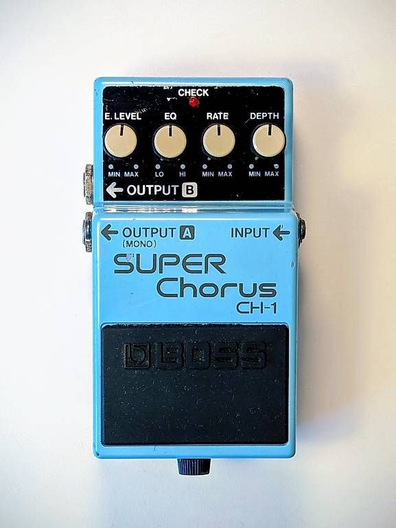 Boss Strumenti musicali: Boss CH-1 Pink Label Super Chorus analog – Usato da Windisch venduto da Kookmeyer1