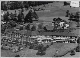 Flugaufnahme Krankenhaus Schwyz