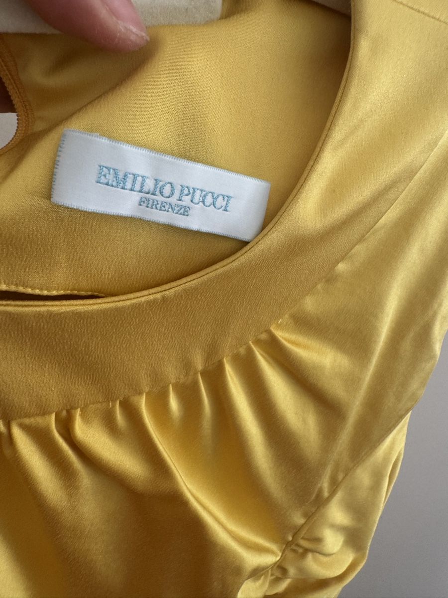 Emilio Pucci Robes: Vintage Emilio Pucci Seidenkleid – Neuf (Voir description) à Zürich par di_archive 6