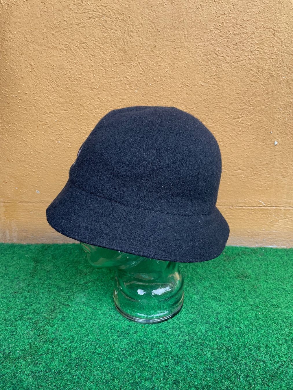 Kangol Hüte, Mützen & Caps: Kangol Winter Hat wool Sz M – Gebraucht aus Zürich von le_souk 1