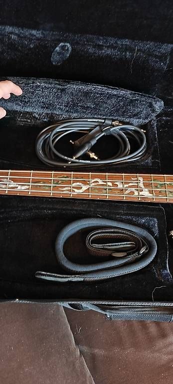 Phoenix Musikinstrumente: Guitare Basse 4 Traben Phoenix – Neu (gemäss Beschreibung) aus Champtauroz von Rynn423 2