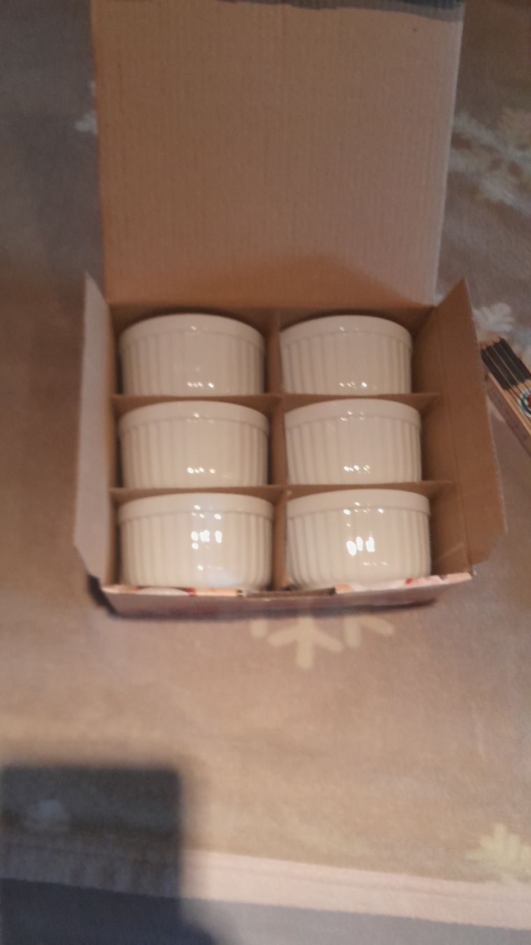 Teglie da forno: 6x Soufflé-Förmchen, neu, Crofton – Nuovo e nell'imballaggio originale da Sumiswald venduto da Rotmy 2