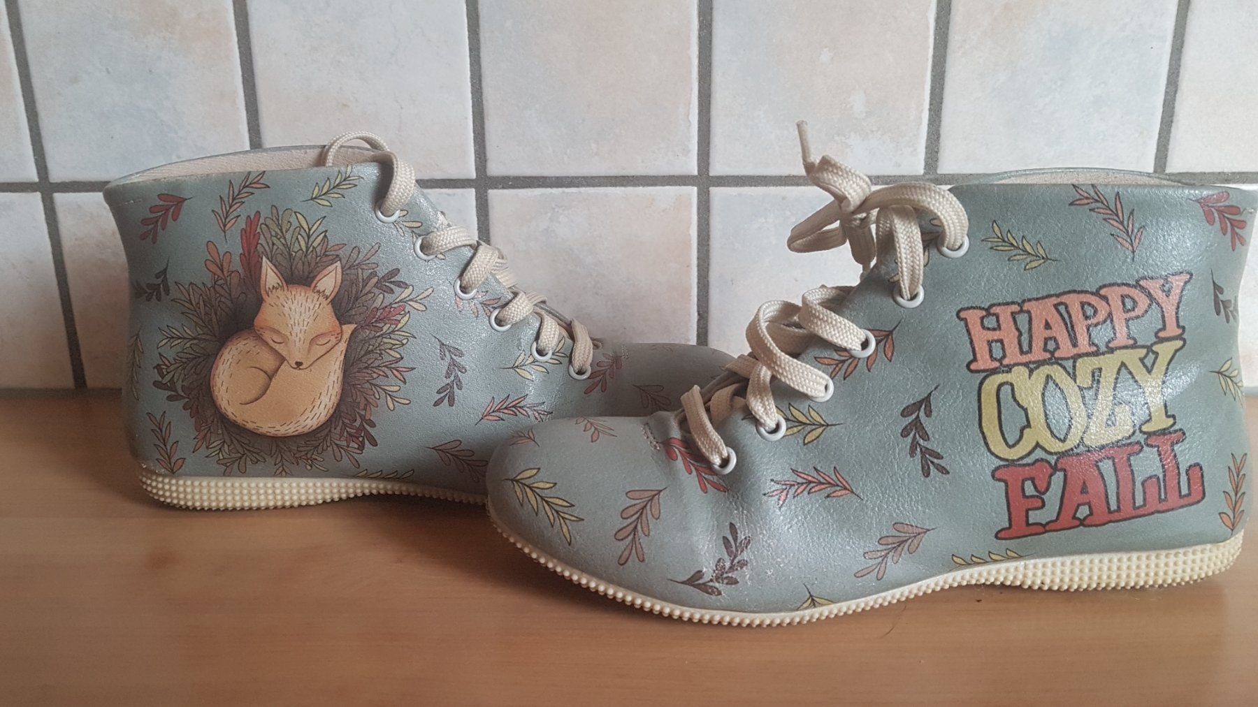 Scarpe da donna: Chaussures en cuir 36 Marque DOGO – Usato da Villiers venduto da san_jn5w