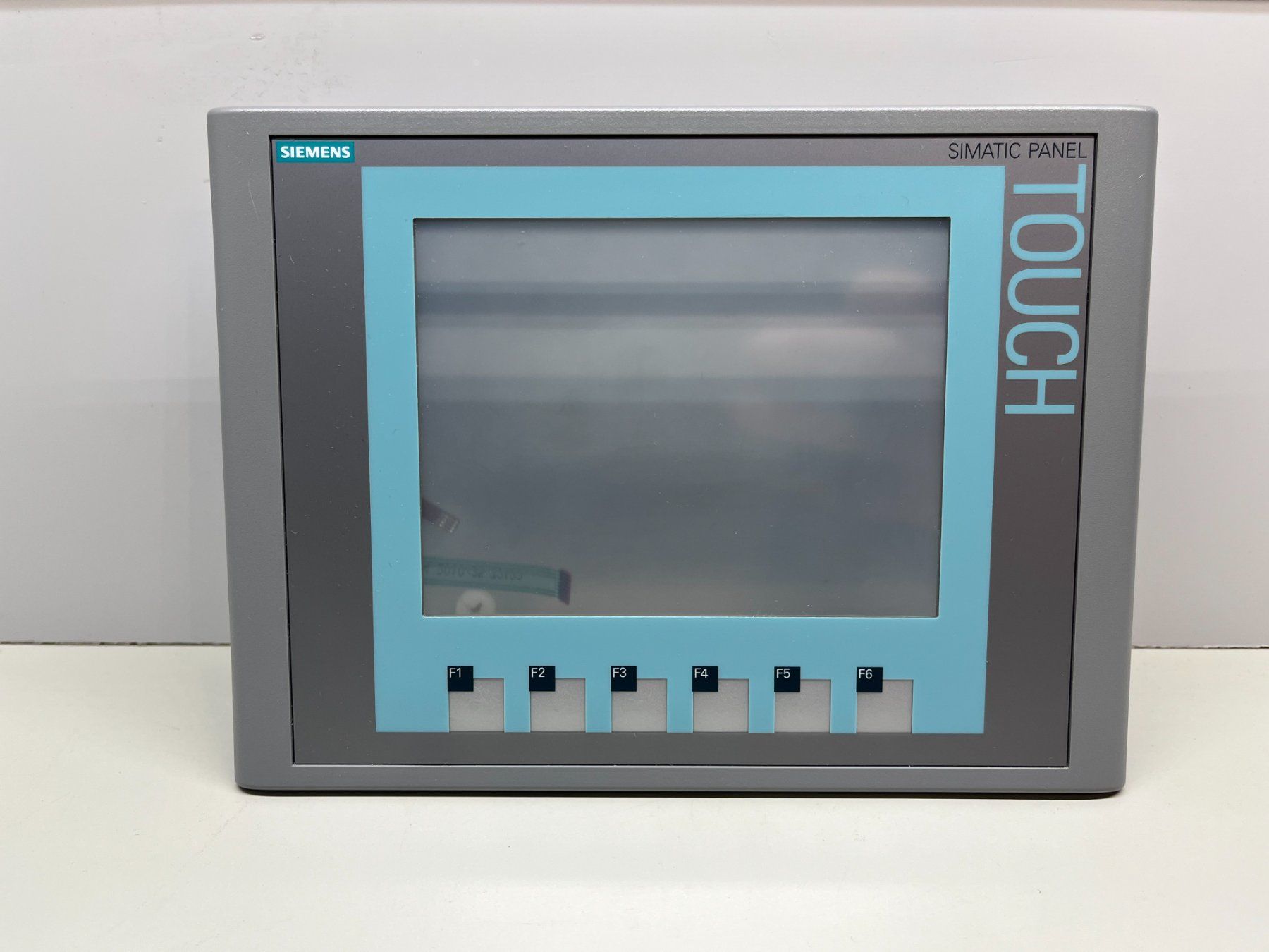 Siemens Componenti elettronici: Siemens KTP600 HMI Ersatz Frontglas – Usato da Jenaz venduto da Speedy350 1
