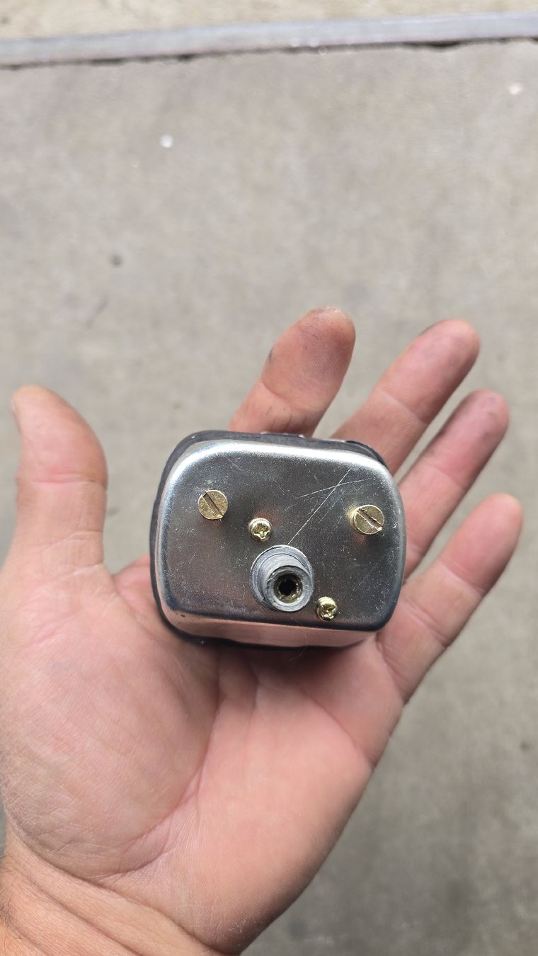 Vespa Tutti i ricambio per moto: Vespa Farobasso Tachometer 100 km H – Usato da Niederwangen BE venduto da Zimmo72
