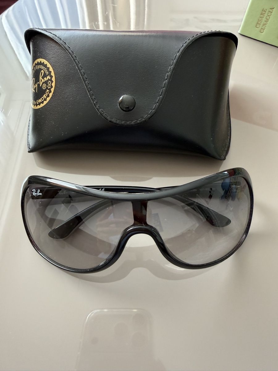 Ray-Ban Brillen & Gläser: Ray-Ban sunglasses – Gebraucht aus Zollikon von ele_7bmr