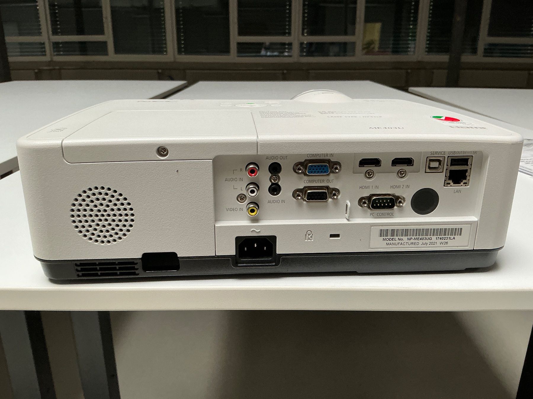 Proiettori: Video Beamer NEC  NP ME403 UG – Usato da Schaffhausen venduto da Brolok 1