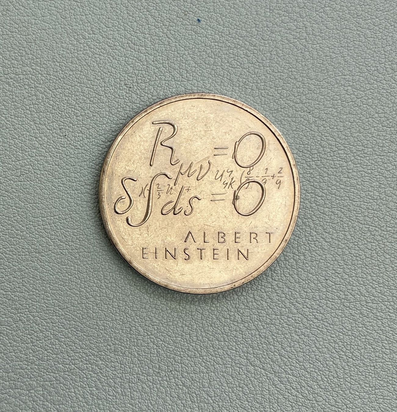 Toutes les monnaies: 1979 5 Franken Gedenk_Münze_Albert Einstein Formel – Neuf (Voir description) à Eggersriet par stamp303 1