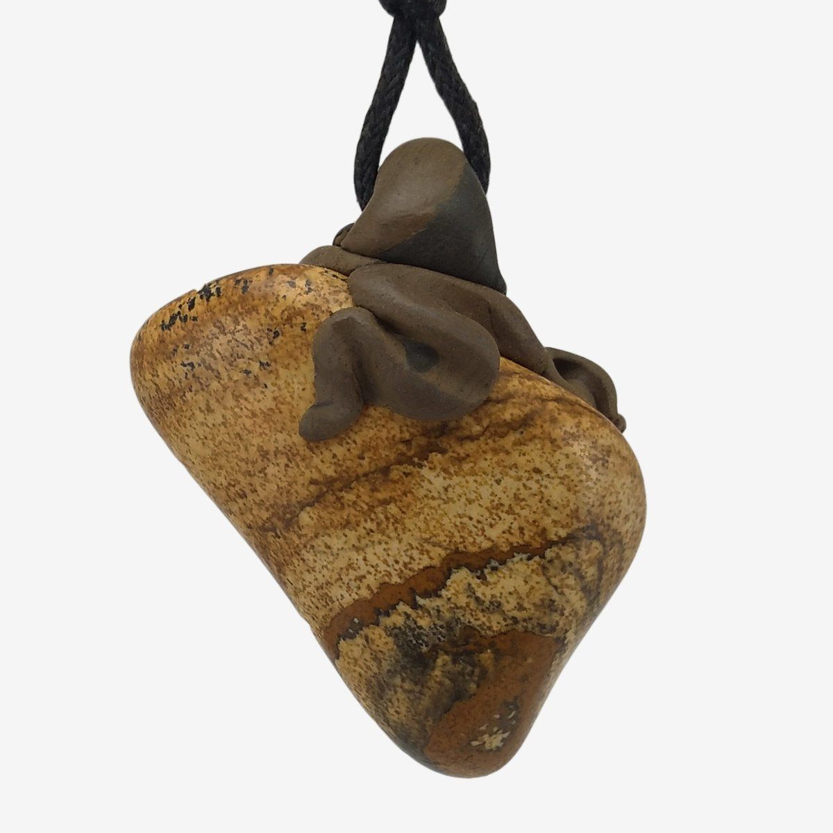 Minerali & Pietre curative: Jaspis Steinanhänger mit zusätzlich eingefasstem Pyrit – Nuovo e nell'imballaggio originale da Meilen venduto da BYRD-Design 2