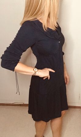 Sportliches Kleid in Navy (dunkelblau), Gr.M