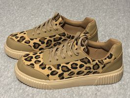 Neu&original verpackt, Damen Sneakers 38