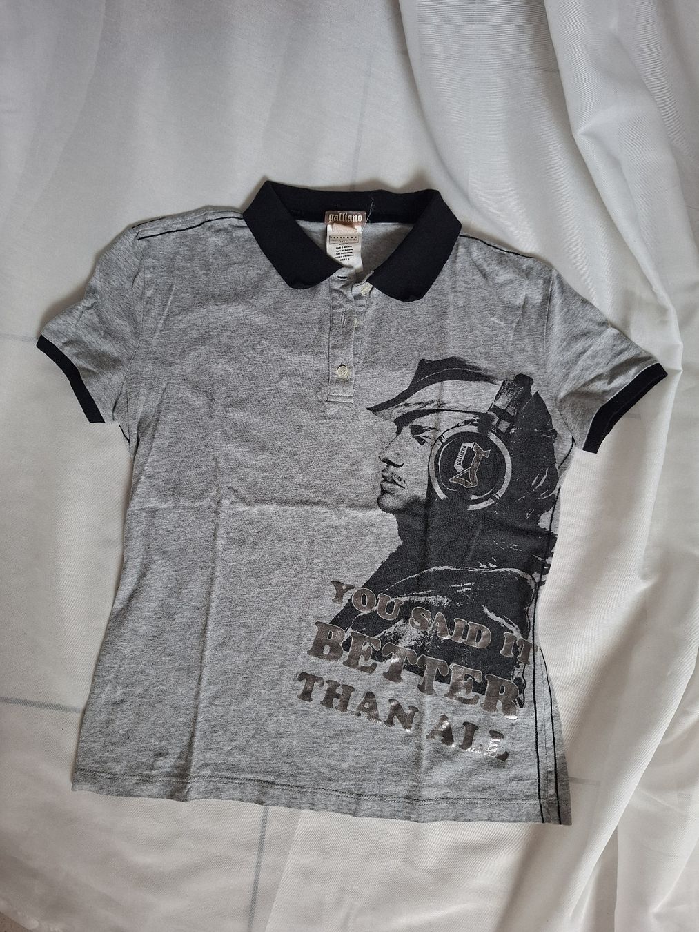 John Galliano Top: Top Galliano gris - Taille S/M – Usato da Lausanne venduto da Super-cerise