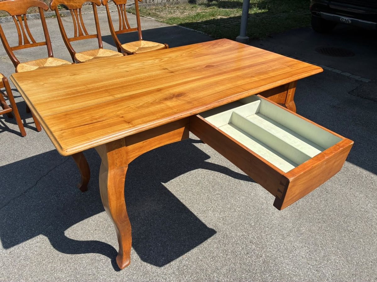 Tables: Kirschbaumtisch – D'occasion à St. Gallen par gisa 9
