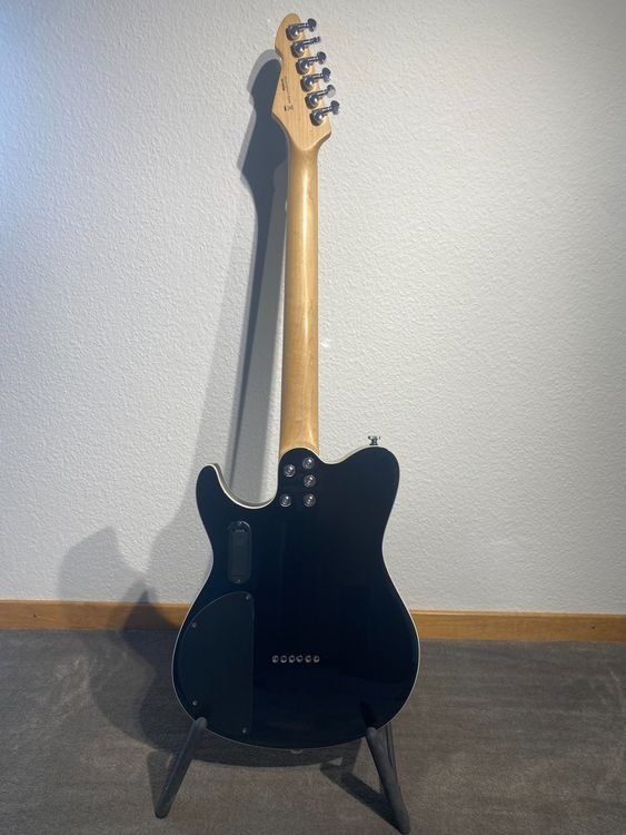 Peavey Instruments de musique: Peavey Generation Custom EXP mit Piezo – D'occasion à Orpund par namartinez 2