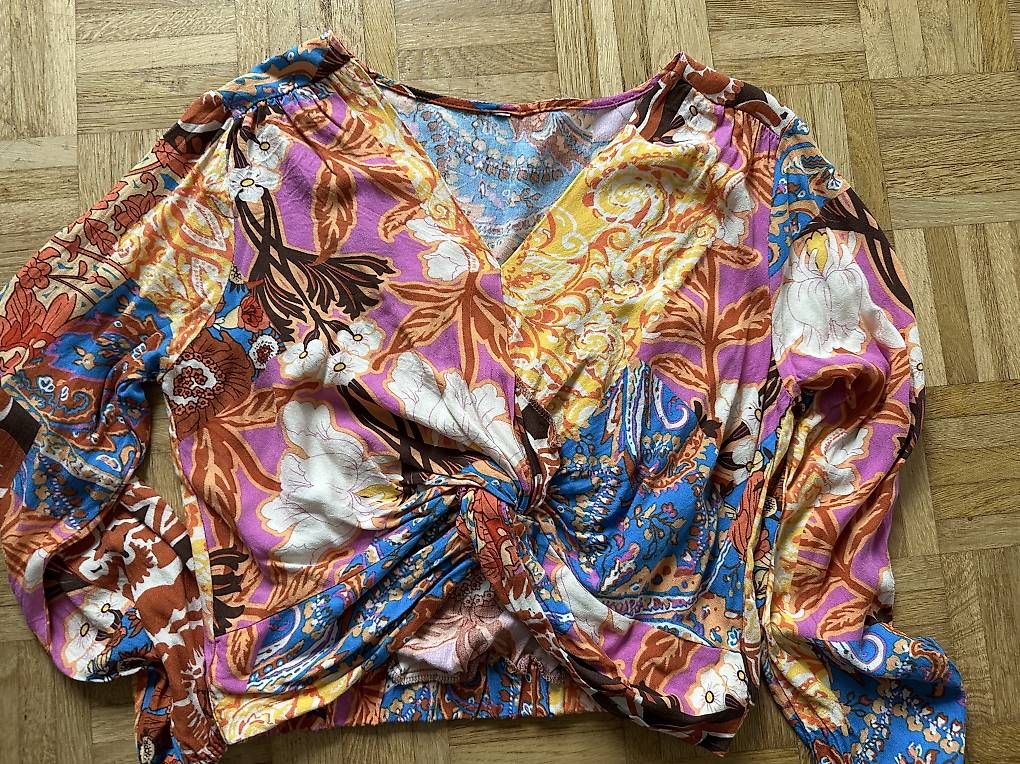Blusen: Retro Bluse Gr.M  – Gebraucht aus Stäfa von DearDarling