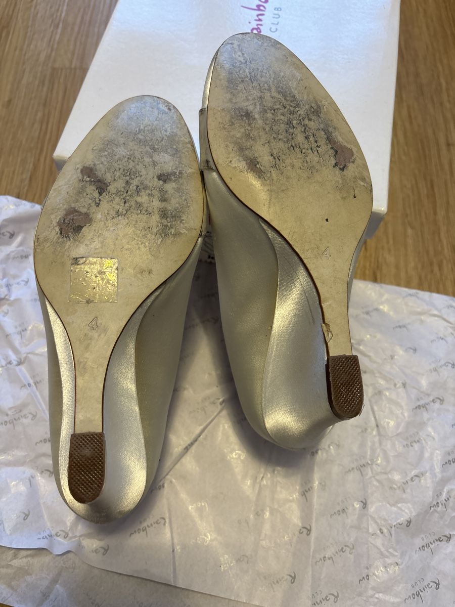 Rainbow Scarpe da donna: Hochzeitschuhe Rainbow 4/37 Ivory – Usato da Chur venduto da copino 2