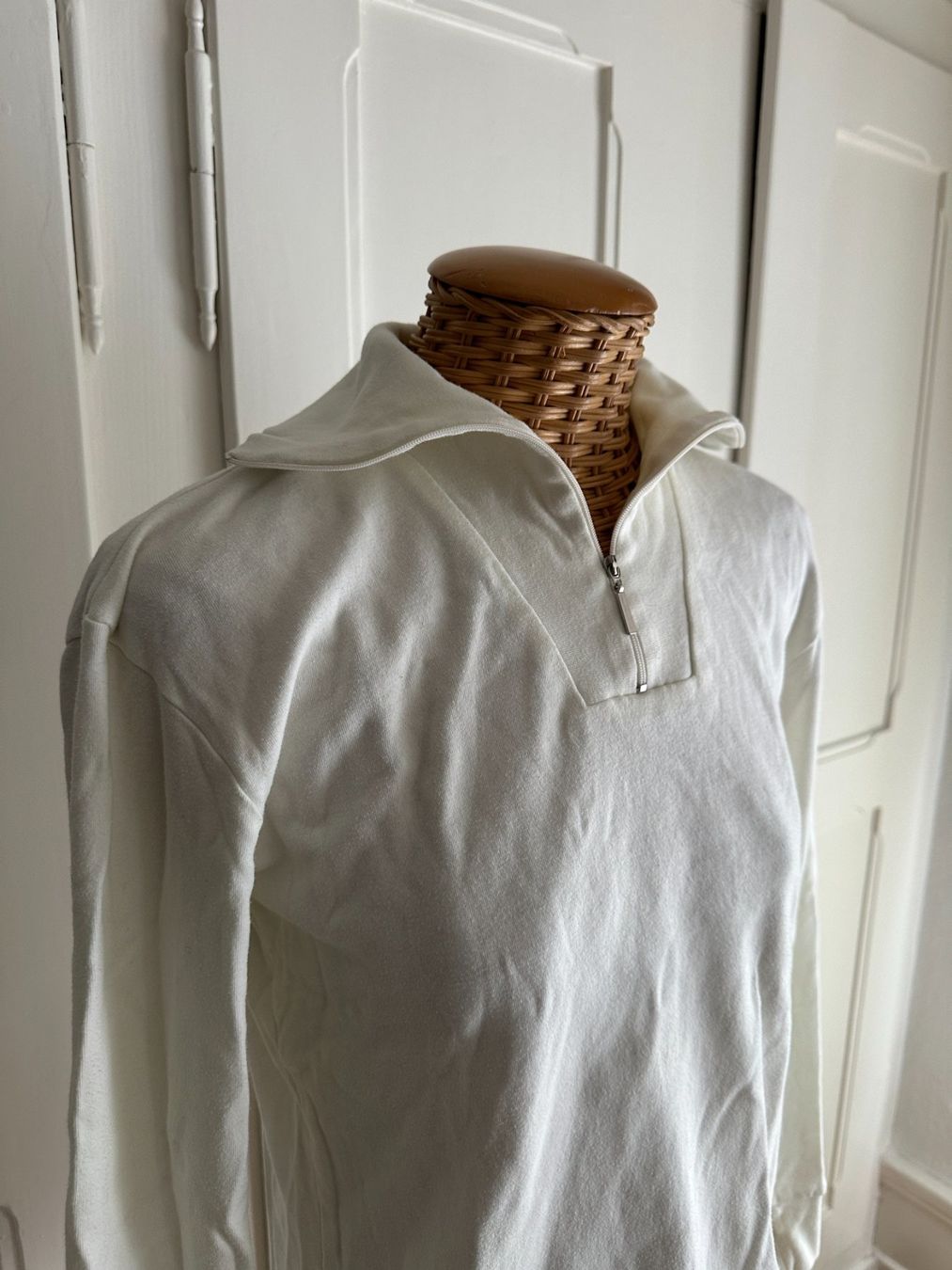 Pullover & Sweatshirts: EXTEND - Pullover offweiss 36 – Gebraucht aus Zürich von Diazaio 1