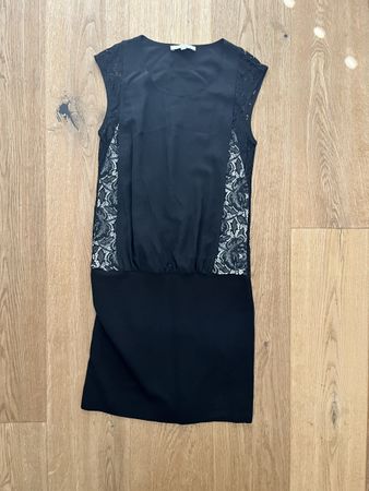 Robe Sandro noire dentelle taille 1 soie visco polyester