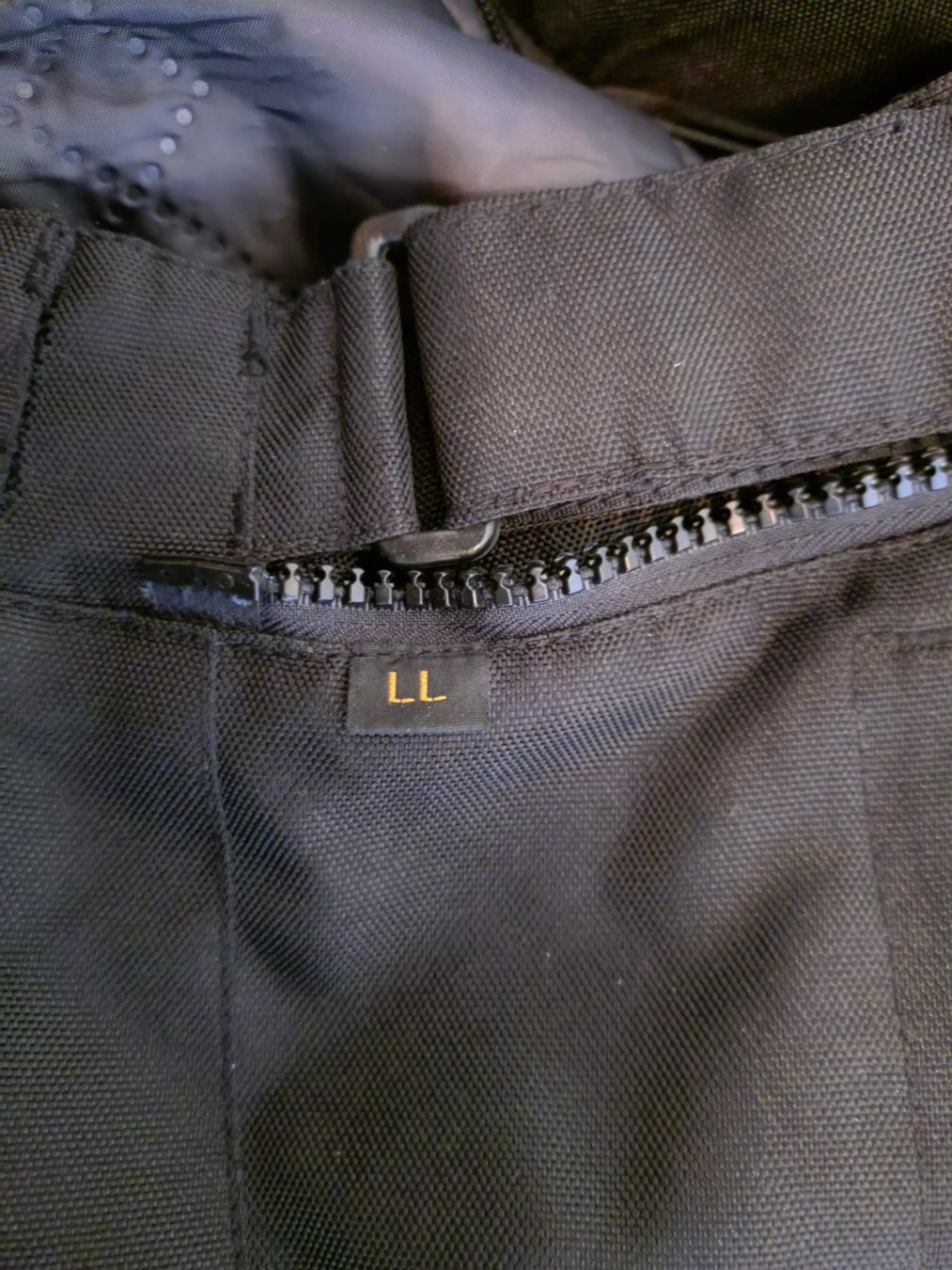 Lotti di vestiti: iXS Motorradjacke und Hose – Usato da Buochs venduto da mar_z6jf 4
